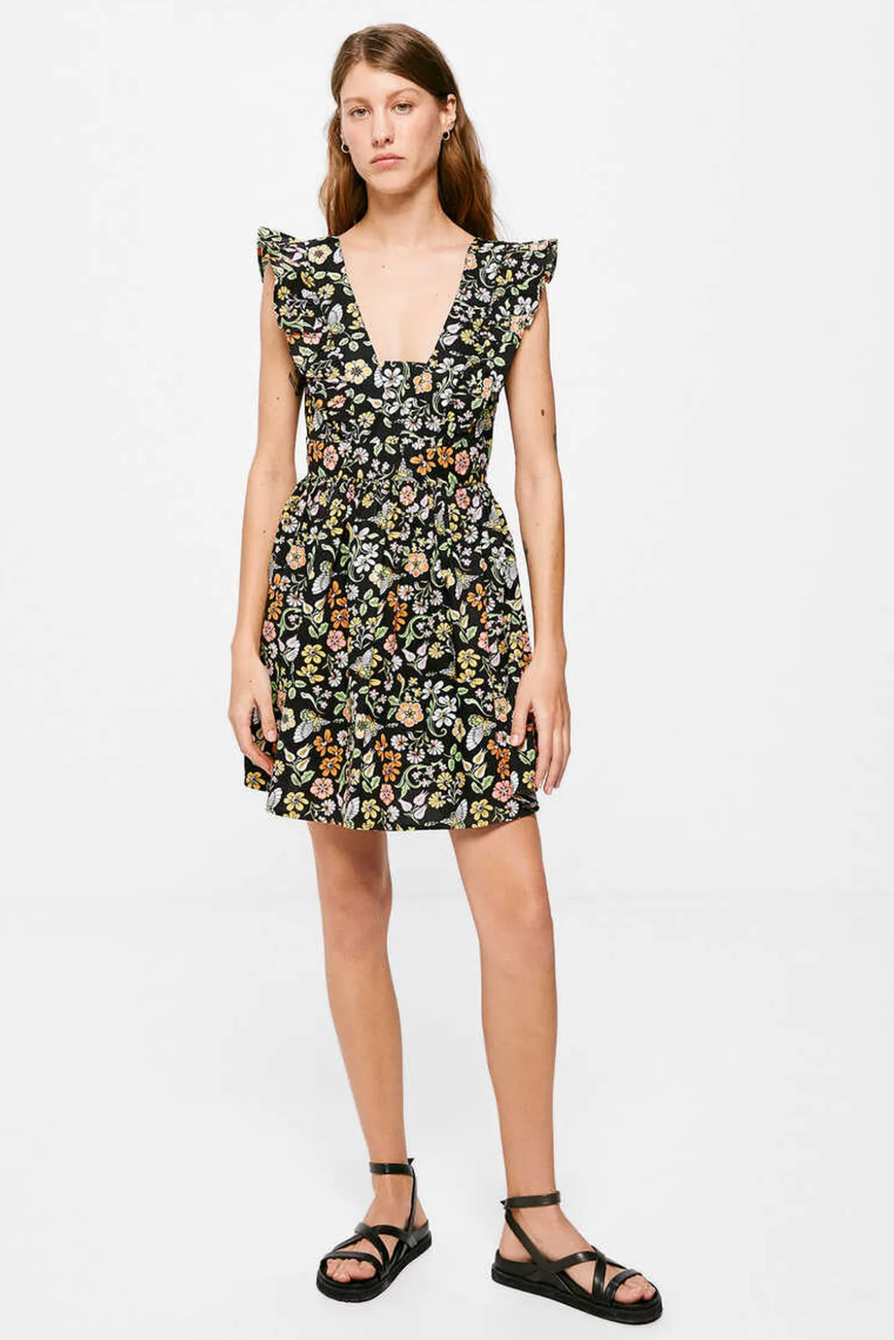 Vestido Corto Volantes Volumen