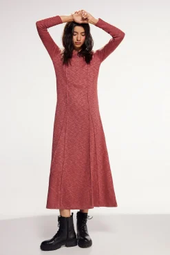 Vestido De Punto Largo.