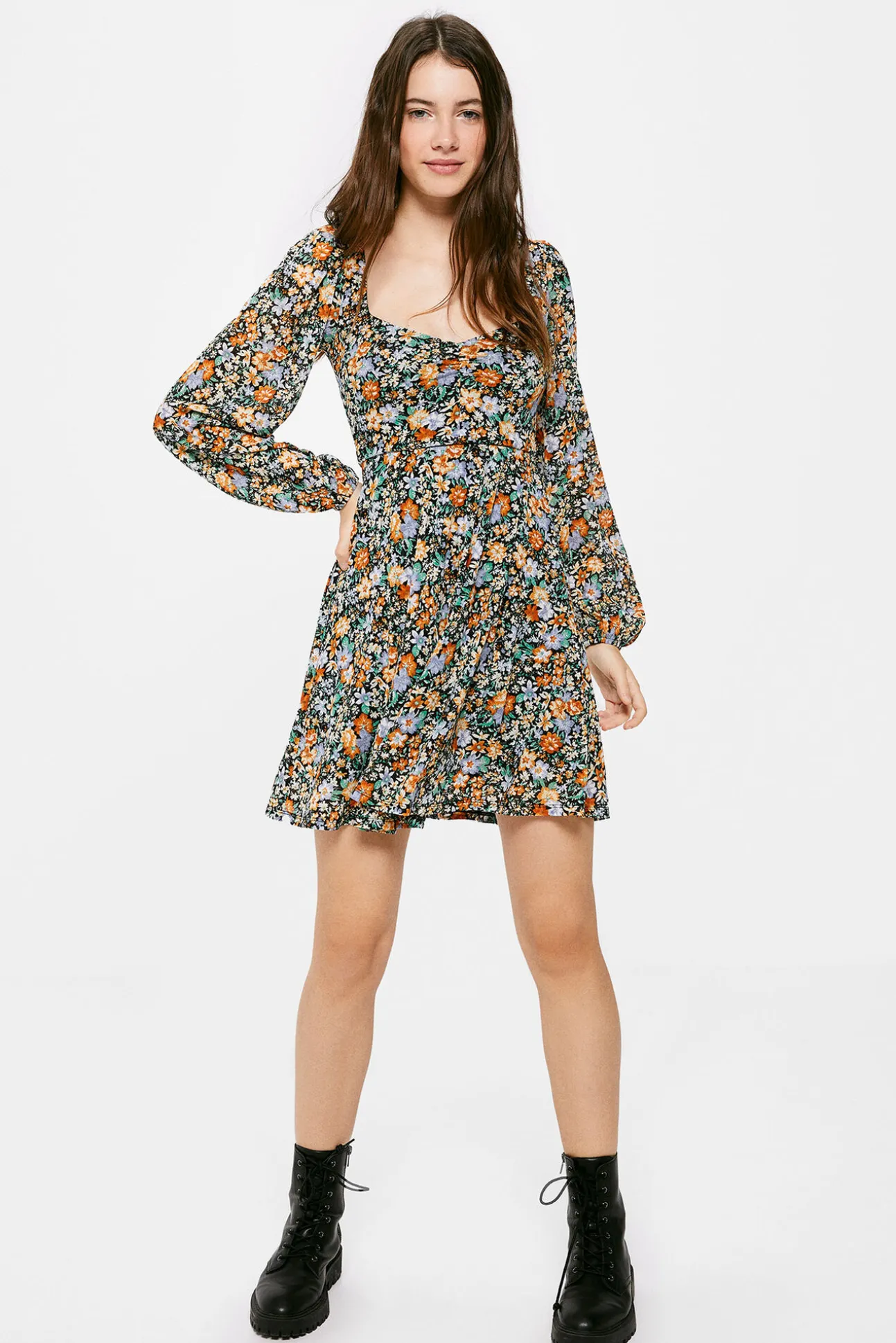 Vestido Escote Corazon Estampado