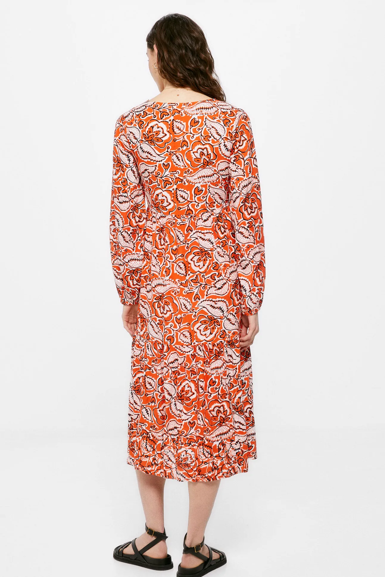 Vestido Midi Escote Bordados