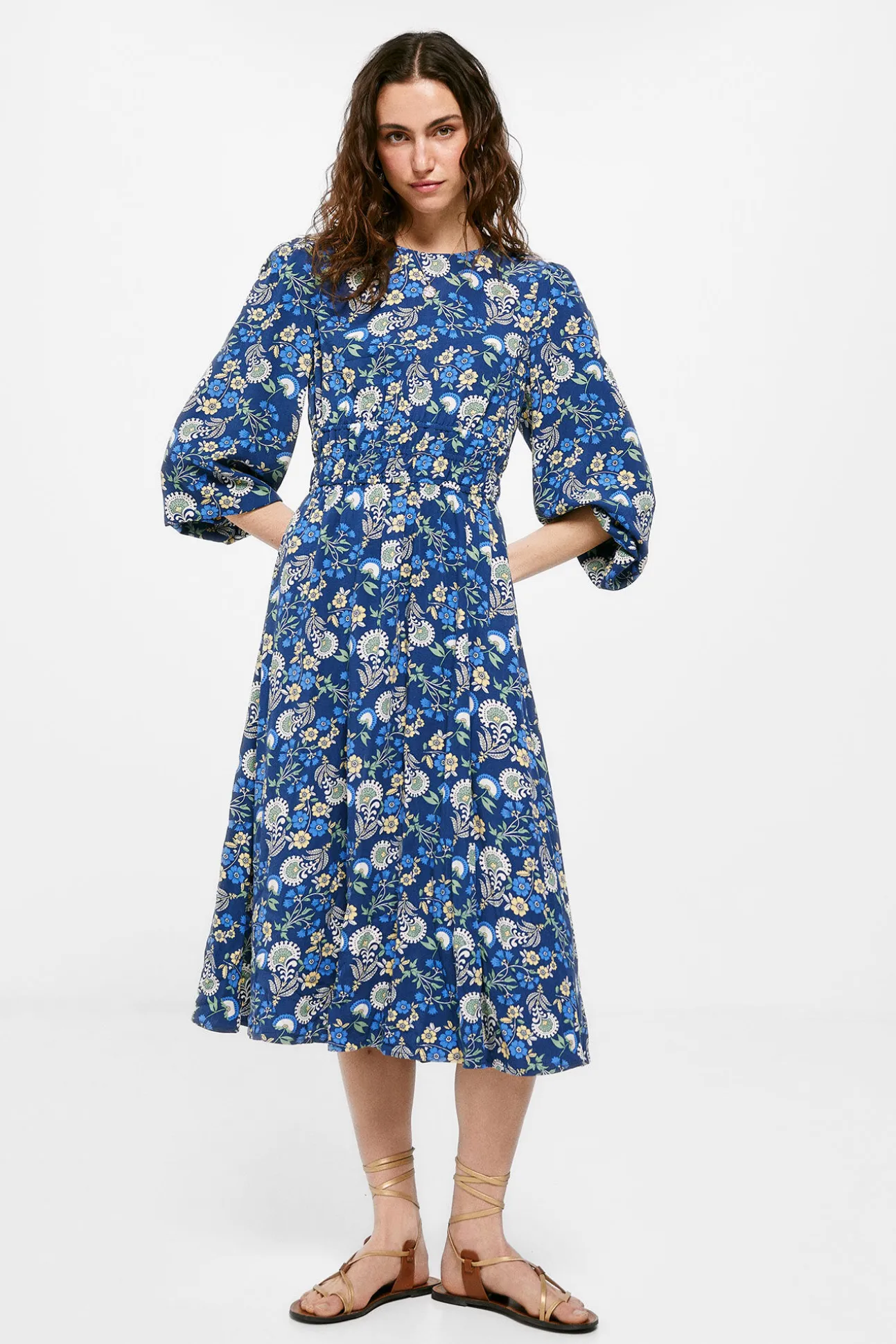 Vestido Midi Gomas Cintura
