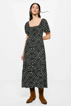 Vestido Midi Nido De Abeja Estampado