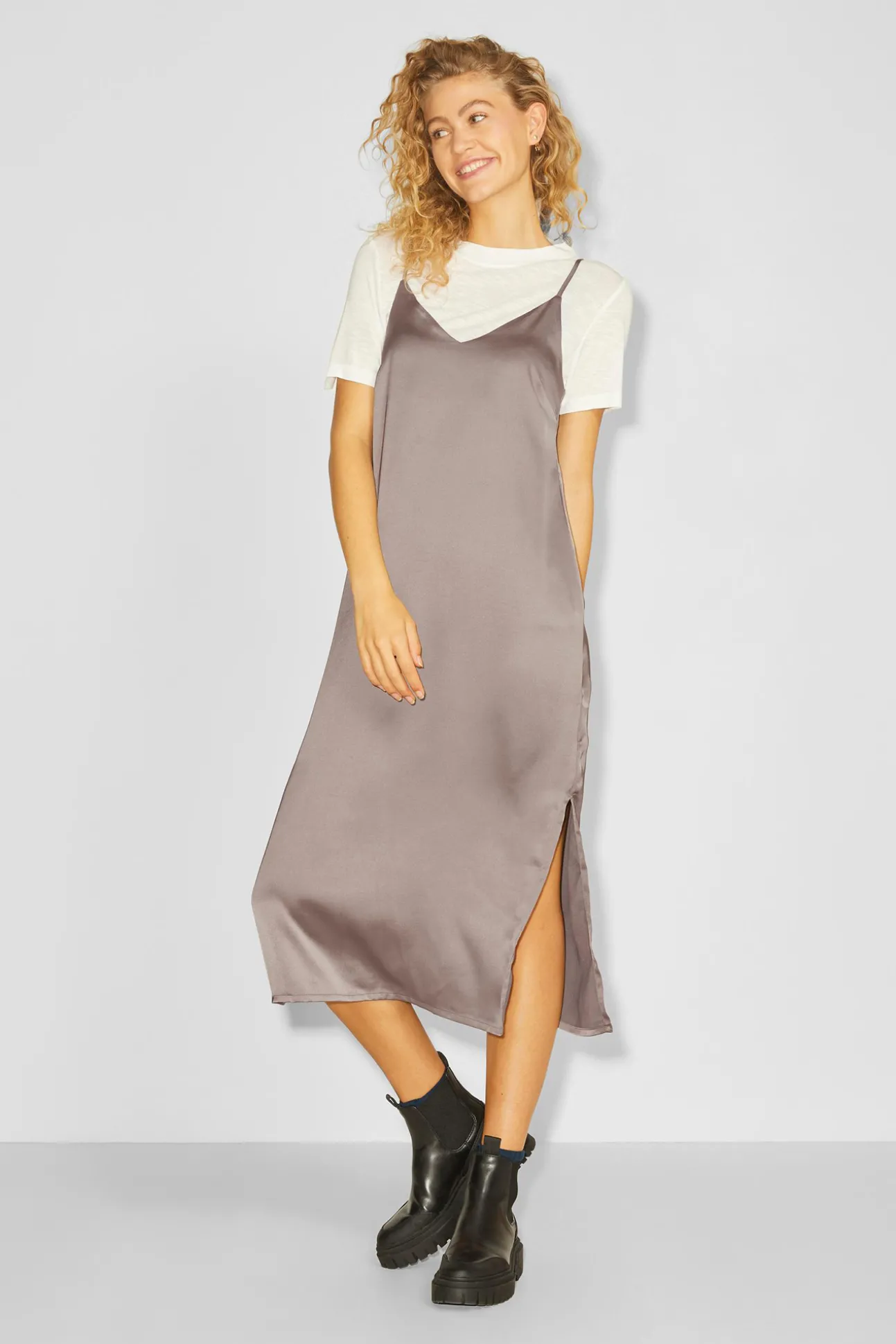 Vestido Midi Satinado De Tirantes