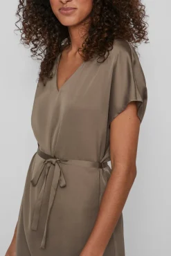 Vestido Midi Satinado De Manga Corta