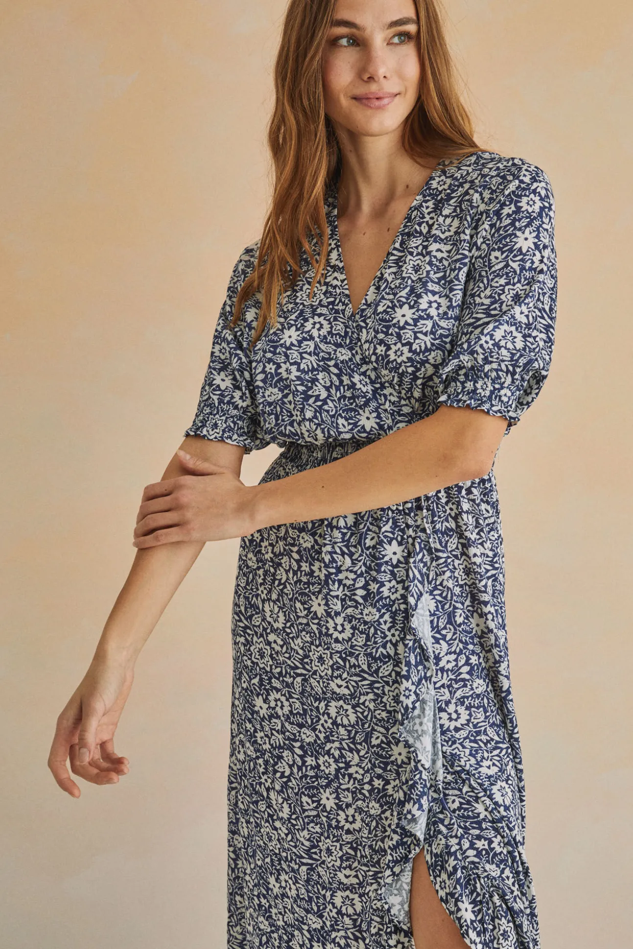 Vestido Midi Volantes Azul