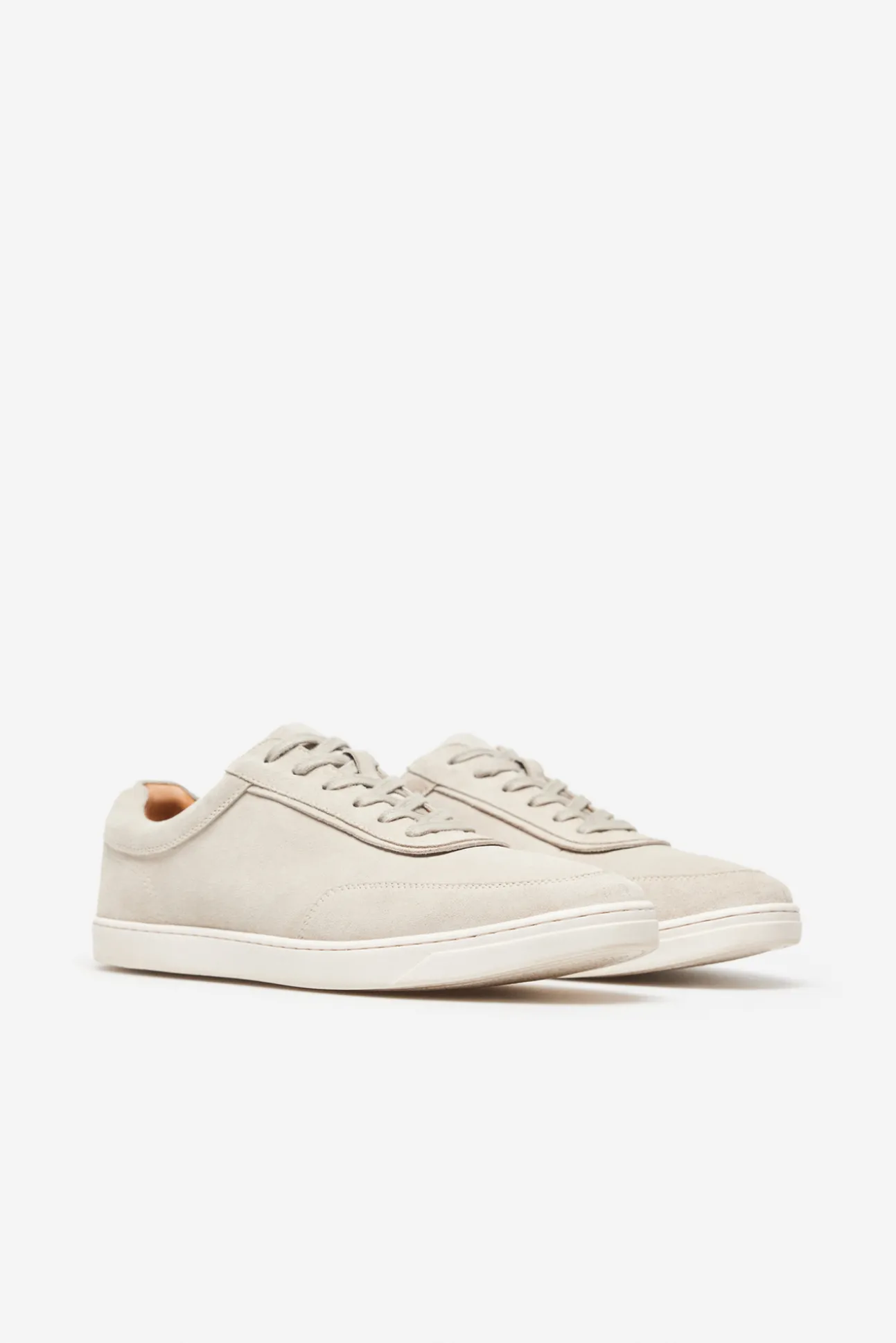 Zapatilla Tipo Basket Piel