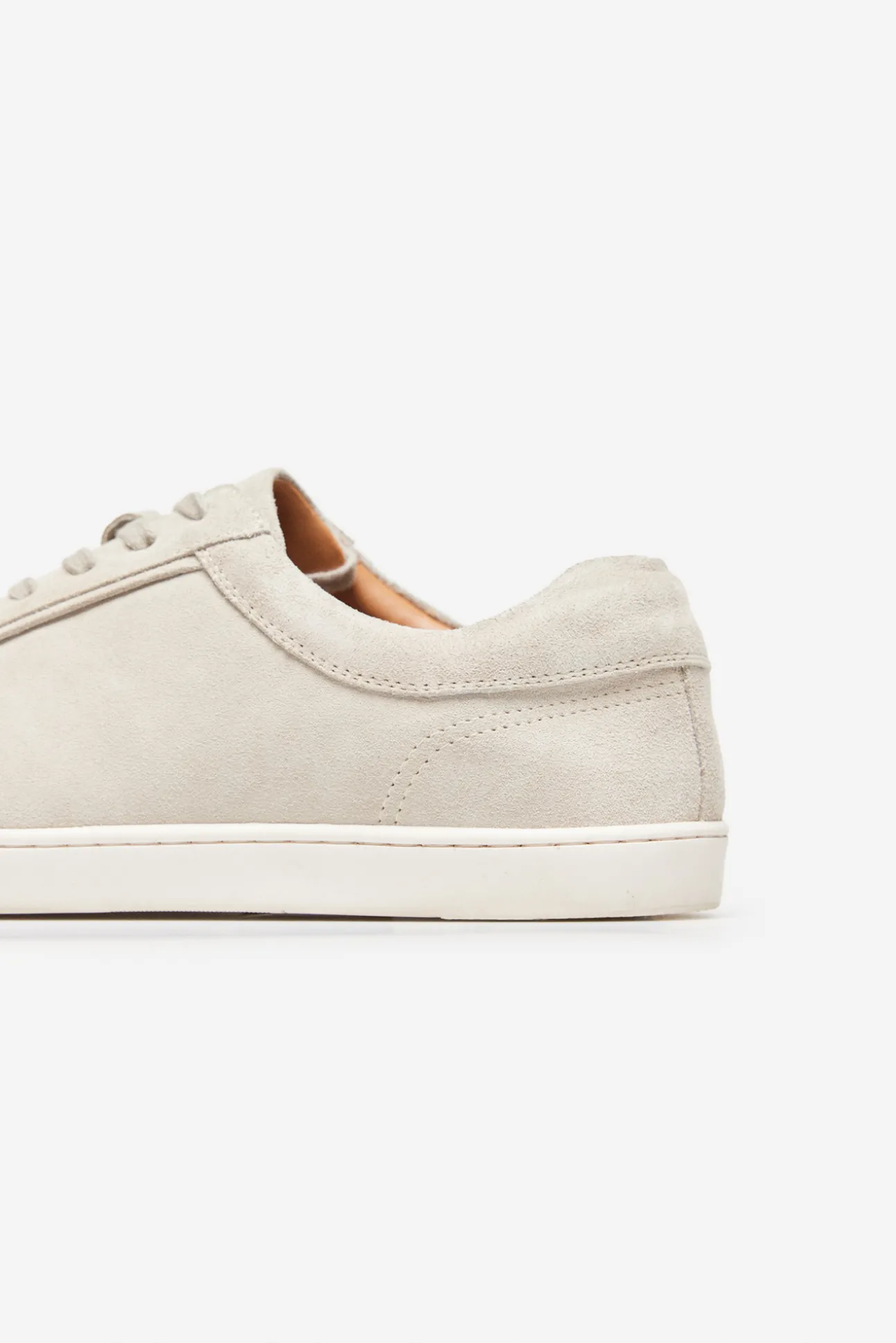 Zapatilla Tipo Basket Piel