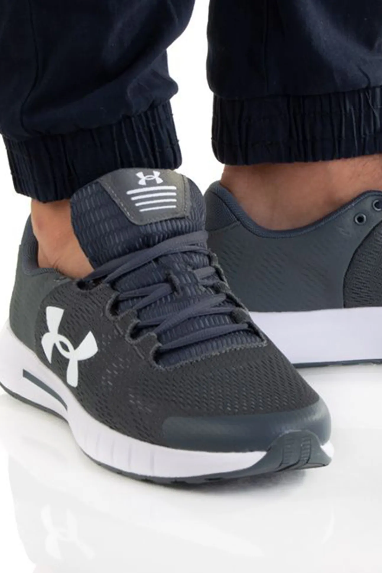 Zapatilla Under Amour Micro G Pursuit Bp