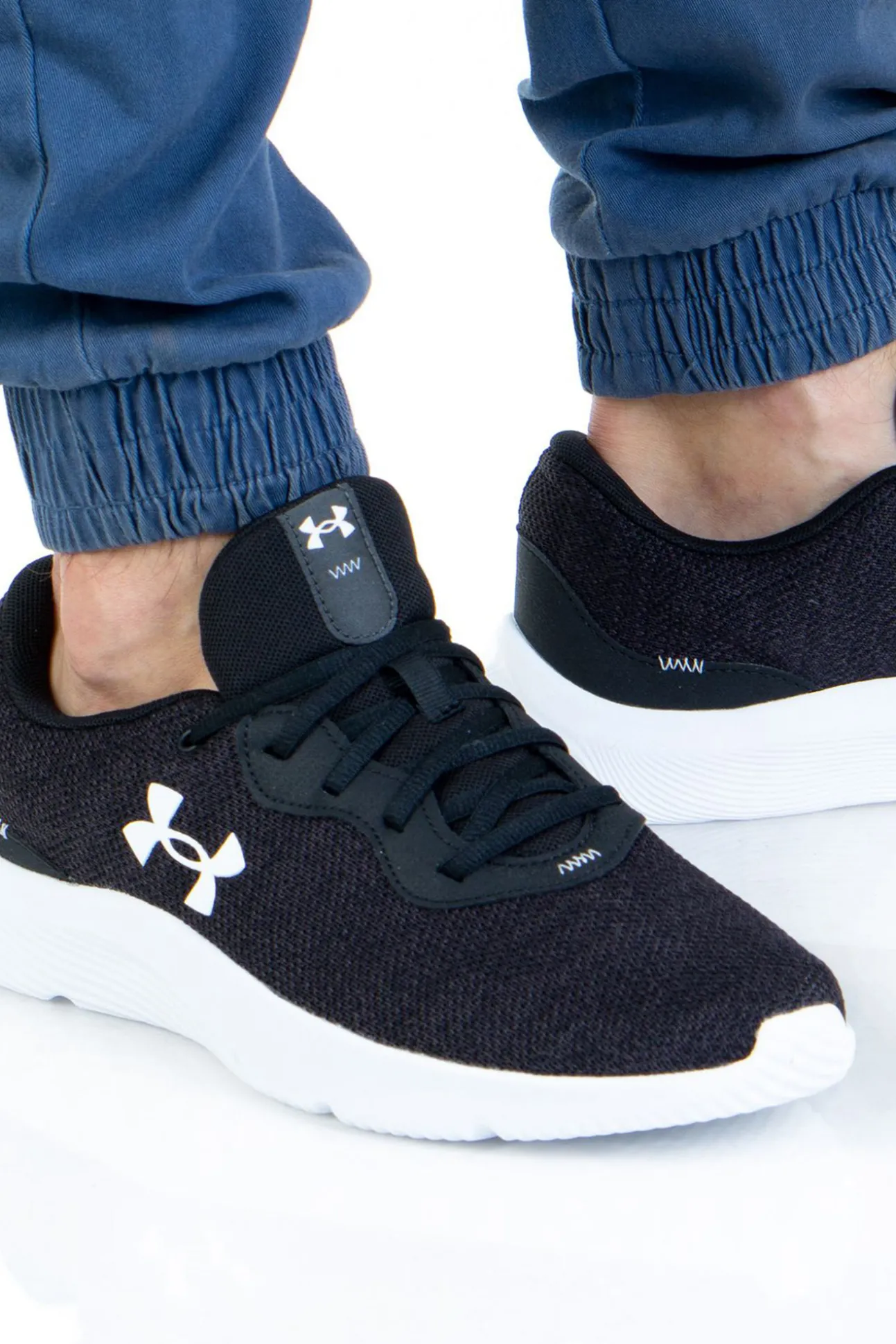 Zapatilla Under Amour Mojo 2